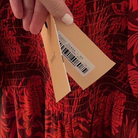 La Ligne Pyper Dress - Red floral, XS (NWT) ASO Meghan Markle - Picture 6 of 6